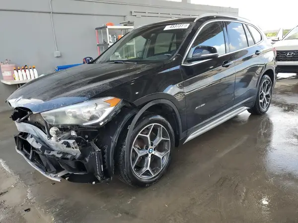 WBXHT3C32J5K23262 2018 BMW X1 - Image 1