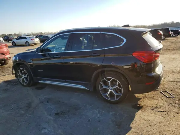 WBXHT3C32J5K23343 2018 BMW X1 - Image 2