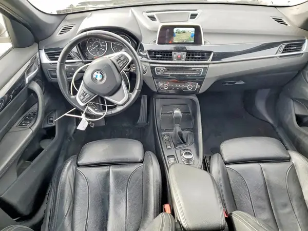 WBXHT3C32J5K23505 2018 BMW X1 - Image 8