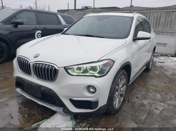 WBXHT3C32J5K25044 2018 BMW X1 - Image 2