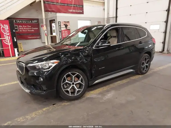 WBXHT3C32J5K30292 2018 BMW X1 - Image 2