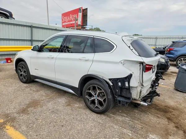 WBXHT3C32J5K31037 2018 BMW X1 - Image 2