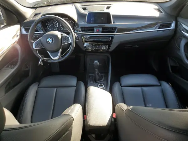 WBXHT3C32J5L24317 2018 BMW X1 - Image 8