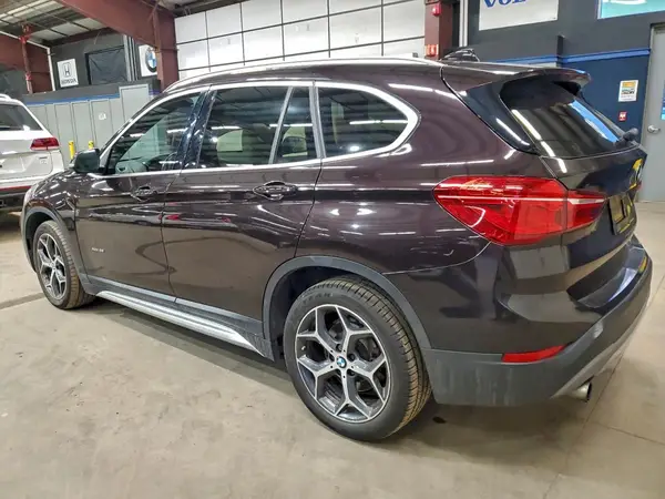 WBXHT3C32J5L25239 2018 BMW X1 - Image 2
