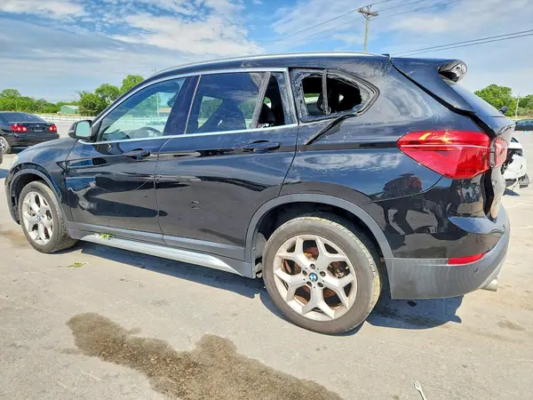 WBXHT3C32J5L27816 2018 BMW X1 - Image 2
