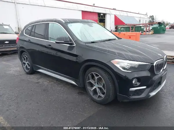 WBXHT3C32J5L29355 2018 BMW X1 - Image 1