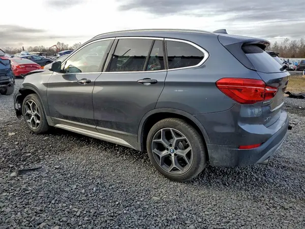 WBXHT3C32J5L31803 2018 BMW X1 - Image 2