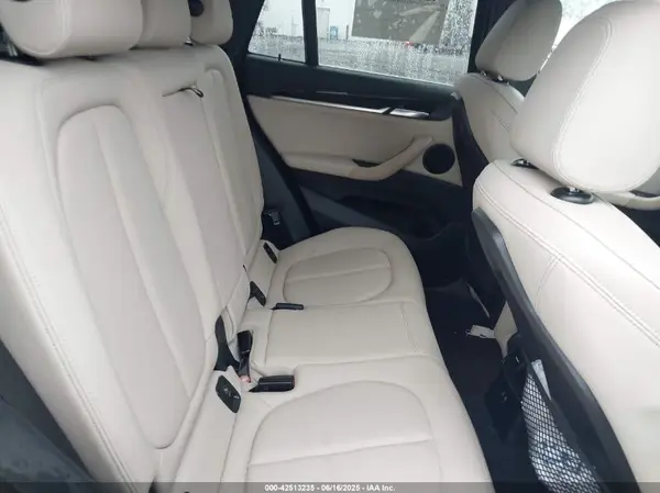 WBXHT3C32J5L33213 2018 BMW X1 - Image 8