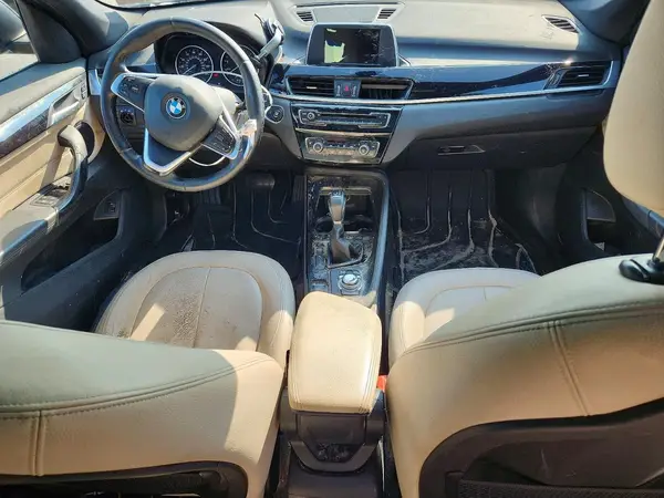 WBXHT3C33G5E47698 2016 BMW X1 - Image 8