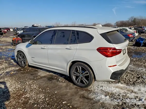 WBXHT3C33G5E50911 2016 BMW X1 - Image 2