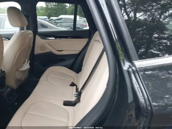 WBXHT3C33G5E54344 2016 BMW X1 - Image 8