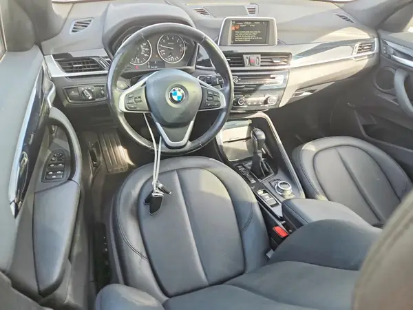 WBXHT3C33G5F64049 2016 BMW X1 - Image 8