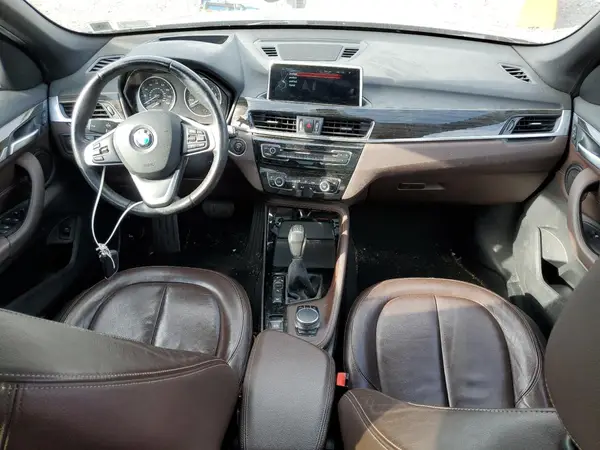 WBXHT3C33G5F65279 2016 BMW X1 - Image 8
