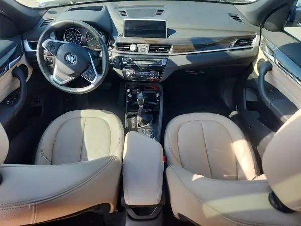 WBXHT3C33GP880861 2016 BMW X1 - Image 8