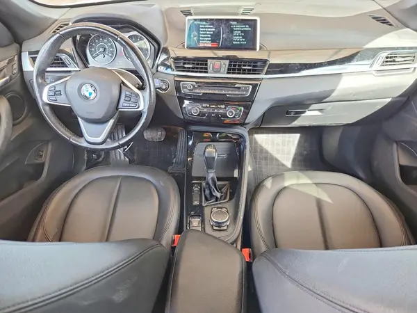 WBXHT3C33GP883775 2016 BMW X1 - Image 8