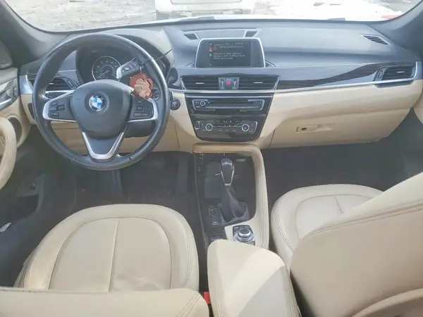 WBXHT3C33GP884599 2016 BMW X1 - Image 8