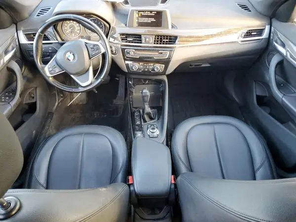 WBXHT3C33GP887955 2016 BMW X1 - Image 8