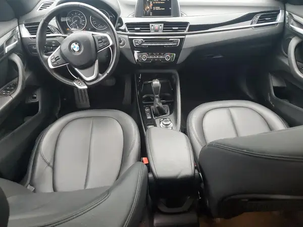 WBXHT3C33GP888832 2016 BMW X1 - Image 8