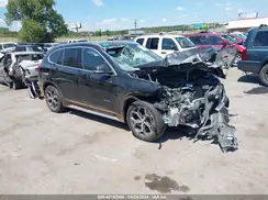 WBXHT3C33GP889219 2016 BMW X1