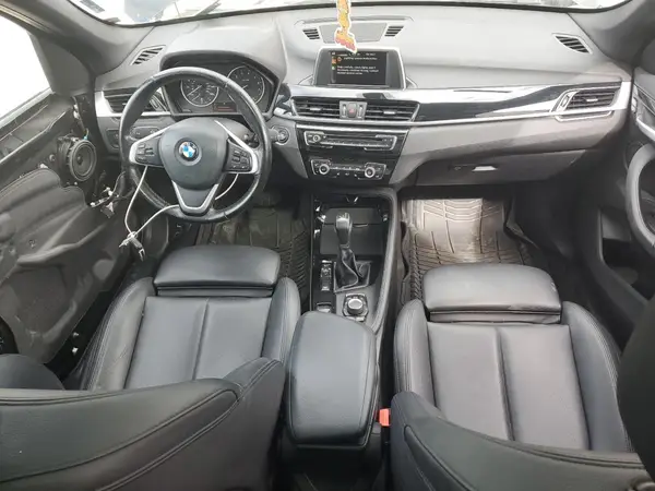 WBXHT3C33GP889656 2016 BMW X1 - Image 8
