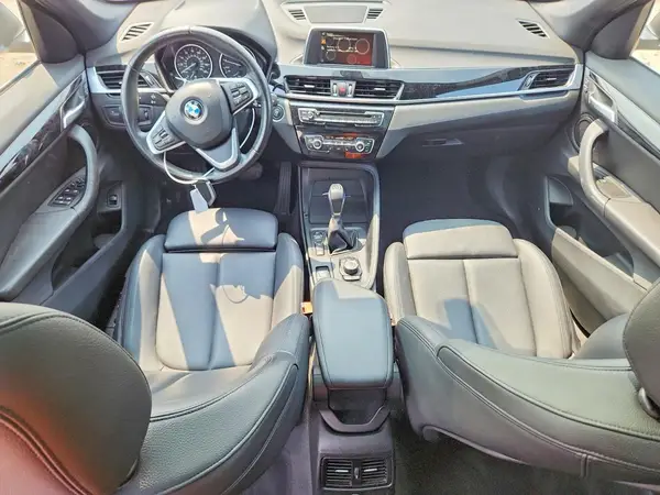 WBXHT3C33H5F68846 2017 BMW X1 - Image 8