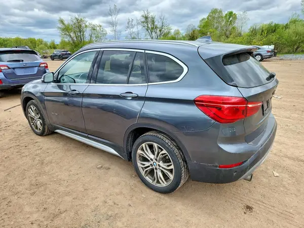 WBXHT3C33H5F72282 2017 BMW X1 - Image 2