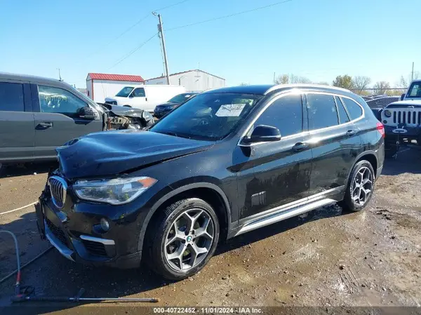 WBXHT3C33H5F72962 2017 BMW X1 - Image 2