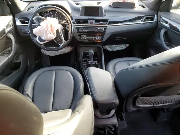 WBXHT3C33H5F73660 2017 BMW X1 - Image 8