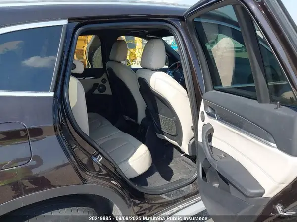 WBXHT3C33H5F76462 2017 BMW X1 - Image 8