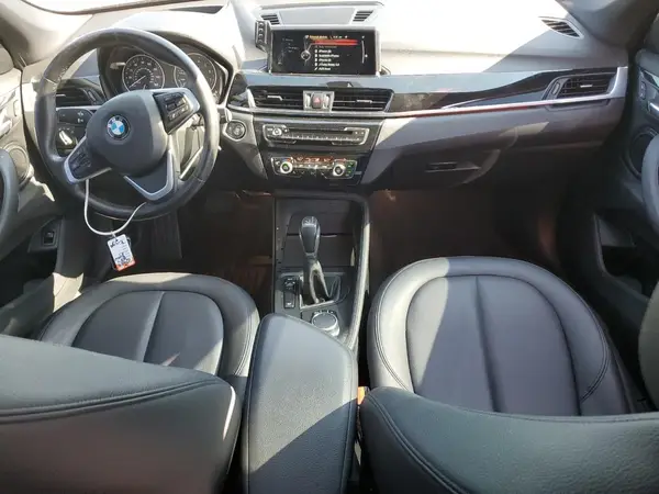 WBXHT3C33H5F76557 2017 BMW X1 - Image 8
