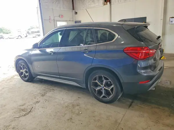 WBXHT3C33H5F78762 2017 BMW X1 - Image 2