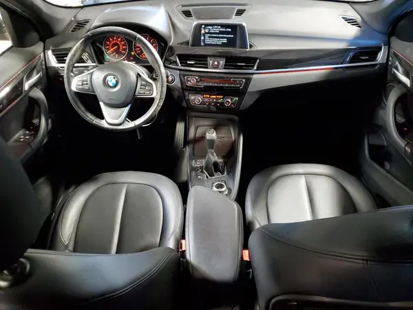 WBXHT3C33H5F84917 2017 BMW X1 - Image 8