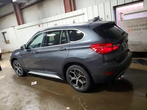 WBXHT3C33J3H30668 2018 BMW X1 - Image 2
