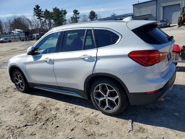 WBXHT3C33J3H31240 2018 BMW X1 - Image 2
