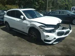 WBXHT3C33J5F89508 2018 BMW X1