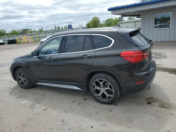 WBXHT3C33J5F89718 2018 BMW X1 - Image 2