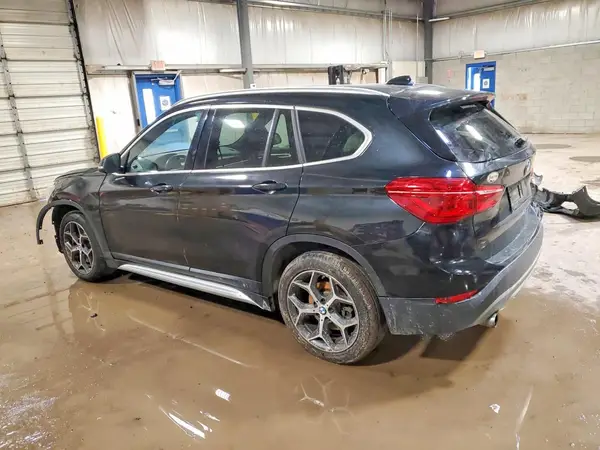 WBXHT3C33J5F89783 2018 BMW X1 - Image 2