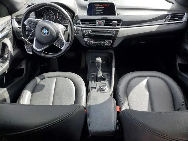 WBXHT3C33J5F90142 2018 BMW X1 - Image 8