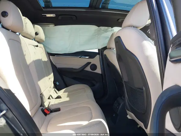 WBXHT3C33J5F91906 2018 BMW X1 - Image 8