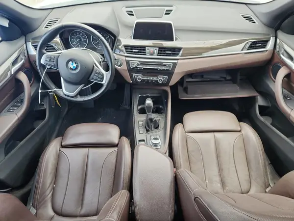WBXHT3C33J5F92358 2018 BMW X1 - Image 8