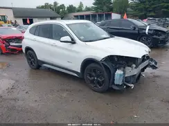 WBXHT3C33J5K23206 2018 BMW X1