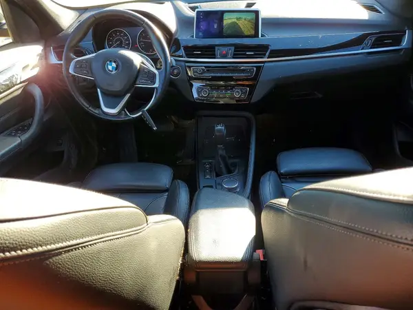 WBXHT3C33J5K27434 2018 BMW X1 - Image 8