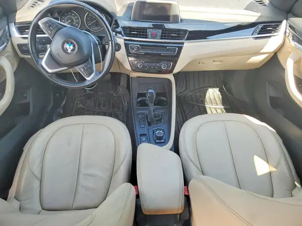 WBXHT3C33J5K29491 2018 BMW X1 - Image 8