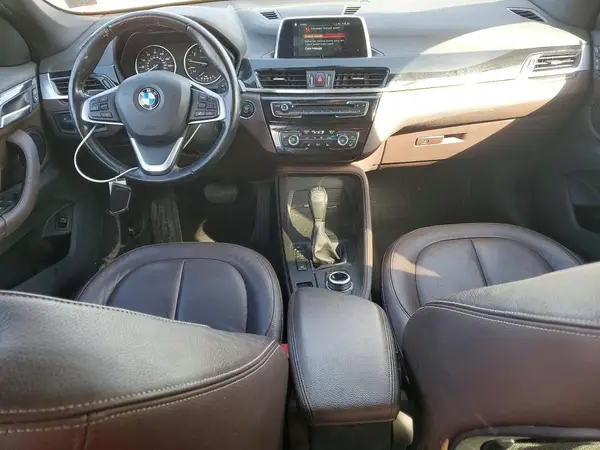 WBXHT3C33J5K30284 2018 BMW X1 - Image 8