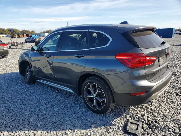 WBXHT3C33J5K31824 2018 BMW X1 - Image 2
