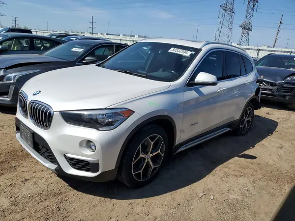 WBXHT3C33J5L25895 2018 BMW X1 - Image 1