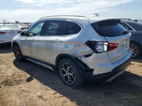 WBXHT3C33J5L25895 2018 BMW X1 - Image 2