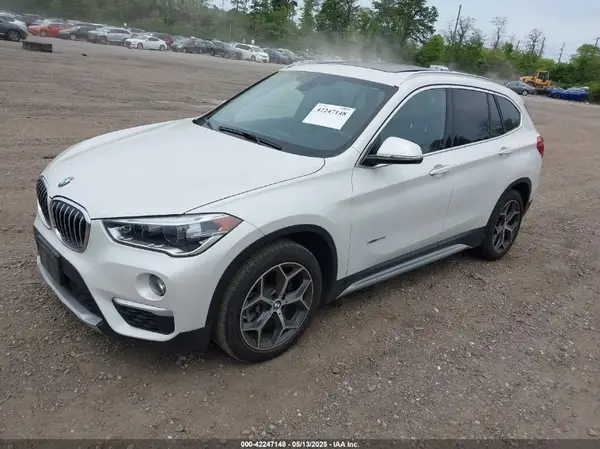 WBXHT3C33J5L26657 2018 BMW X1 - Image 2