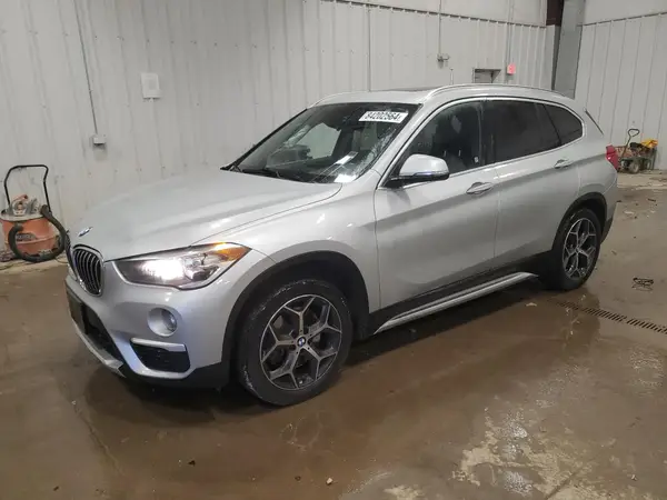 WBXHT3C33J5L26948 2018 BMW X1 - Image 1