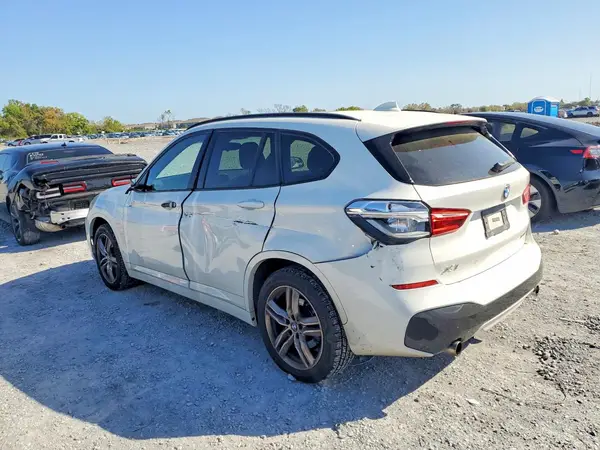 WBXHT3C33J5L29493 2018 BMW X1 - Image 2